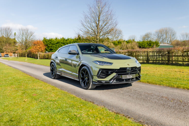 Urus Perf Green Sales-5